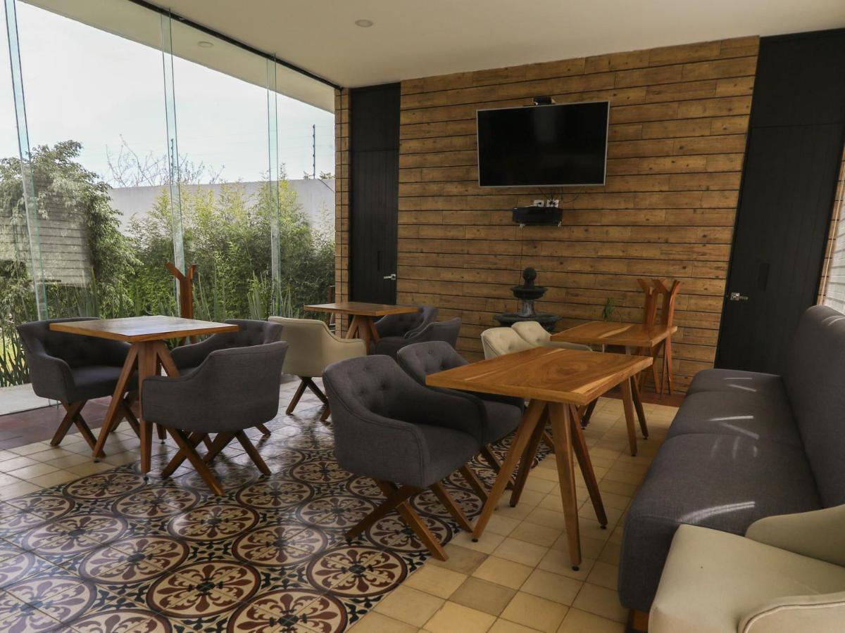 Hotel Boutique Camino Del Bosque By Rotamundos โชลูลา ภายนอก รูปภาพ