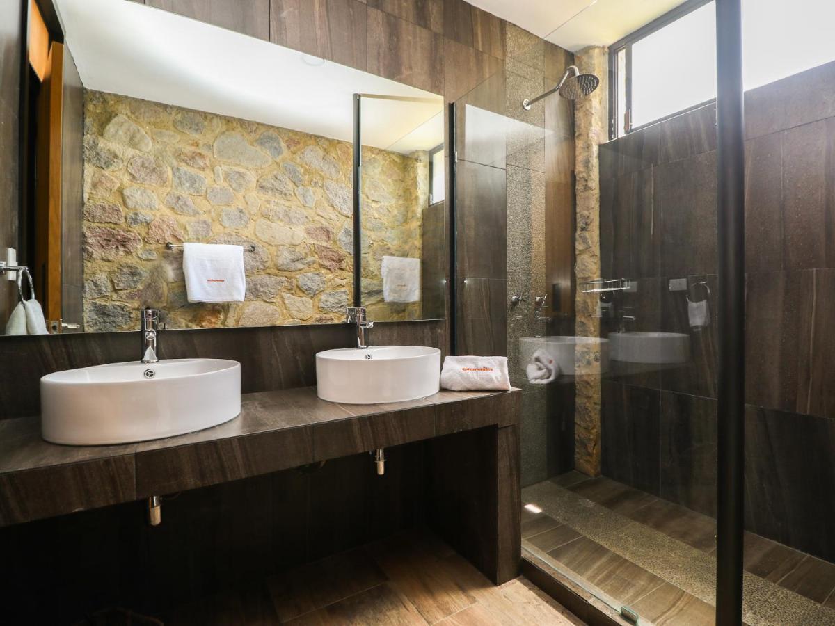 Hotel Boutique Camino Del Bosque By Rotamundos โชลูลา ภายนอก รูปภาพ
