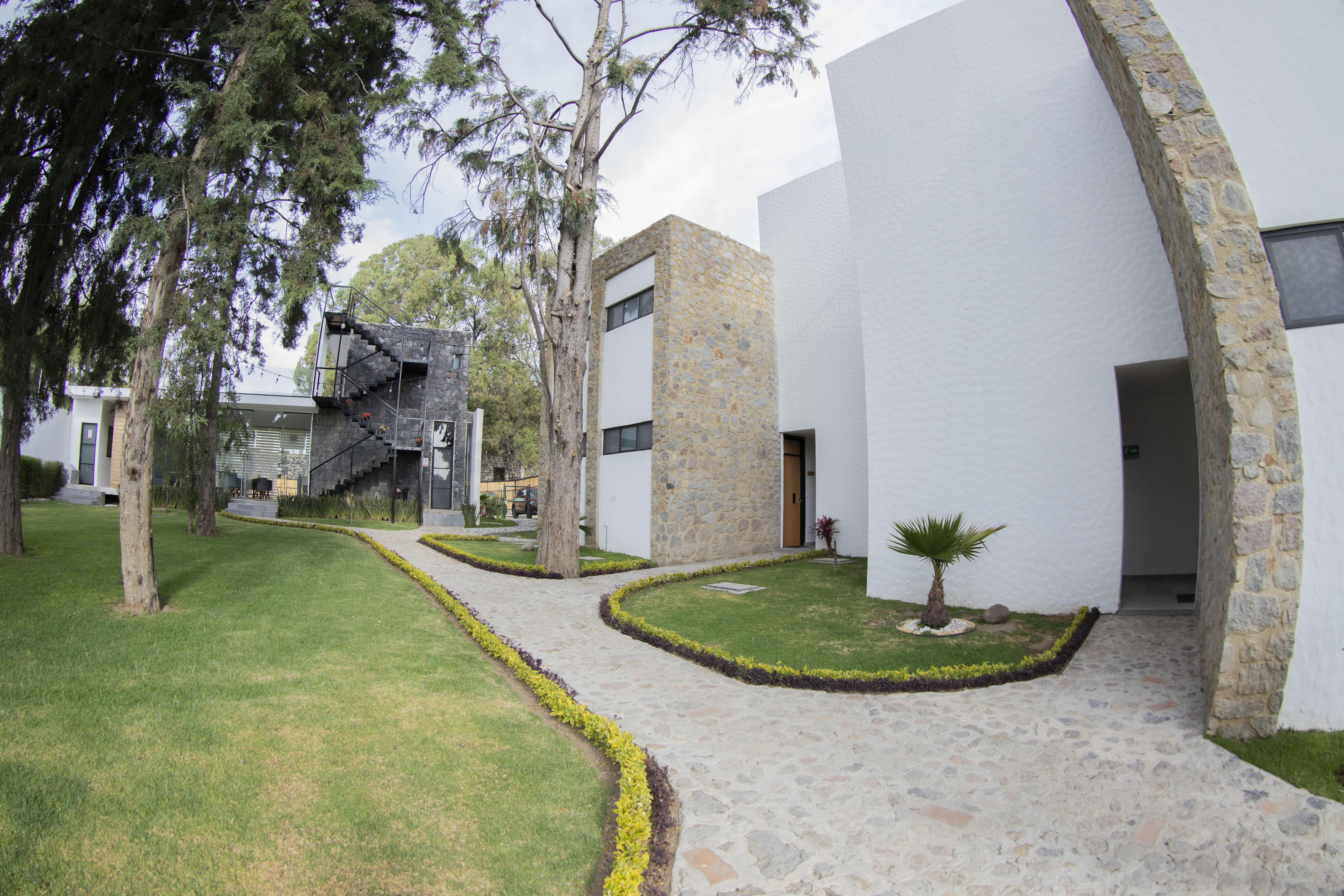 Hotel Boutique Camino Del Bosque By Rotamundos โชลูลา ภายนอก รูปภาพ