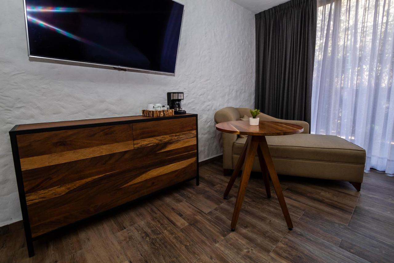 Hotel Boutique Camino Del Bosque By Rotamundos โชลูลา ภายนอก รูปภาพ